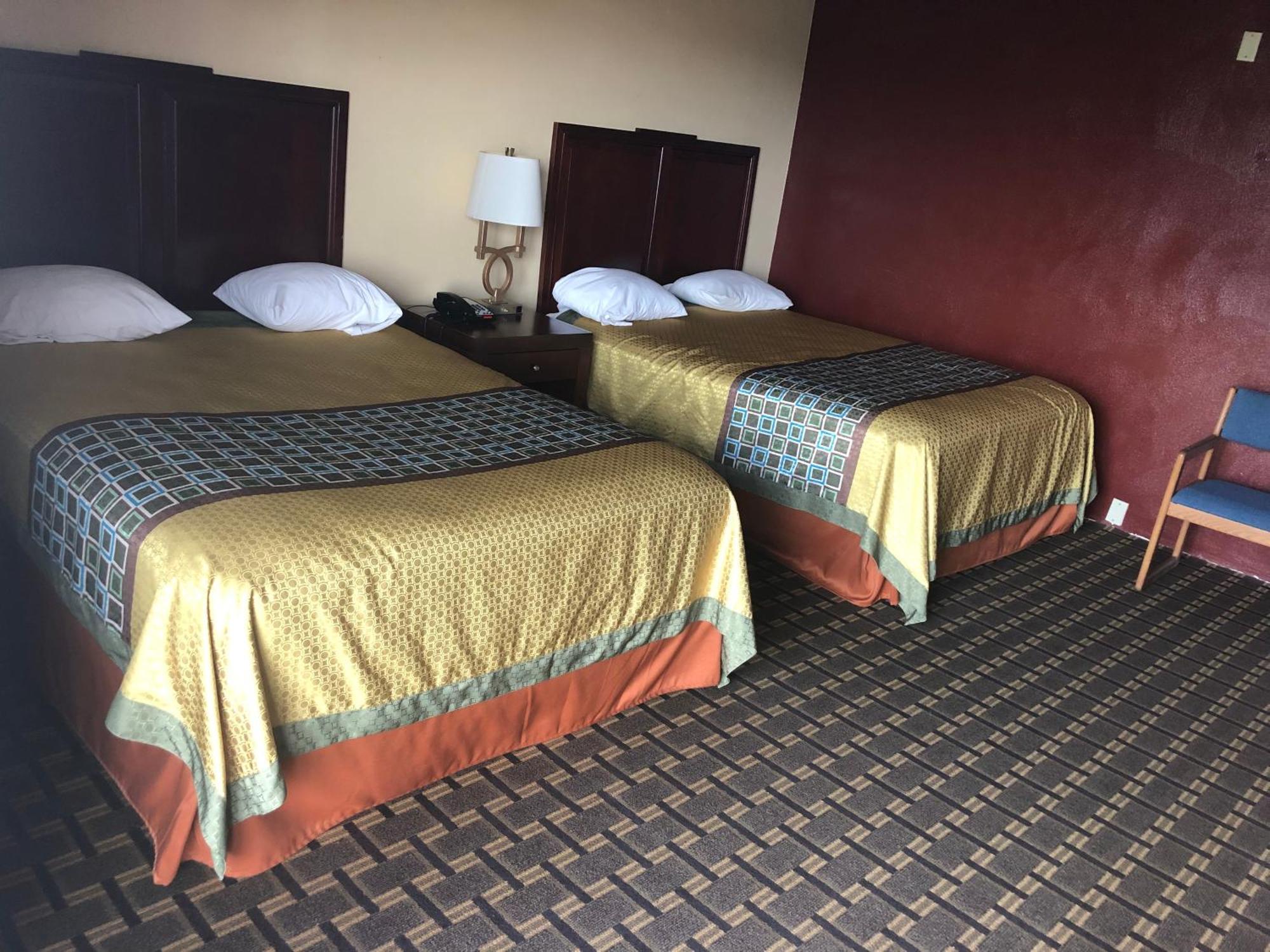 Budget Inn Motel Storm Lake Екстериор снимка
